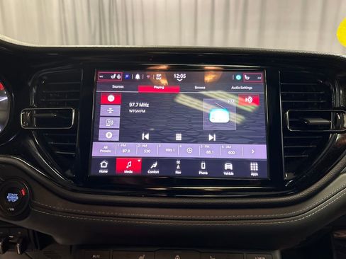 Used 2022 Dodge Durango GT image 17