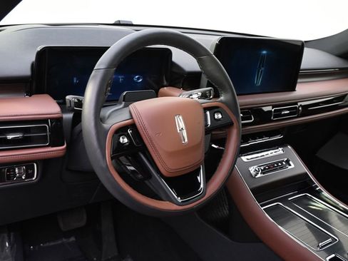New 2026 Lincoln Aviator Reserve AWD/4WD image 11