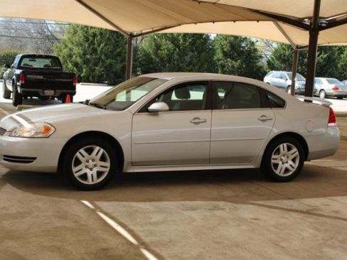 Used 2012 Chevrolet Impala LT FWD image 5