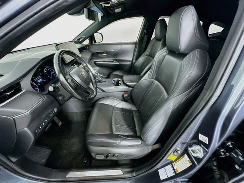 Used 2021 Toyota Venza Limited AWD/4WD image 13