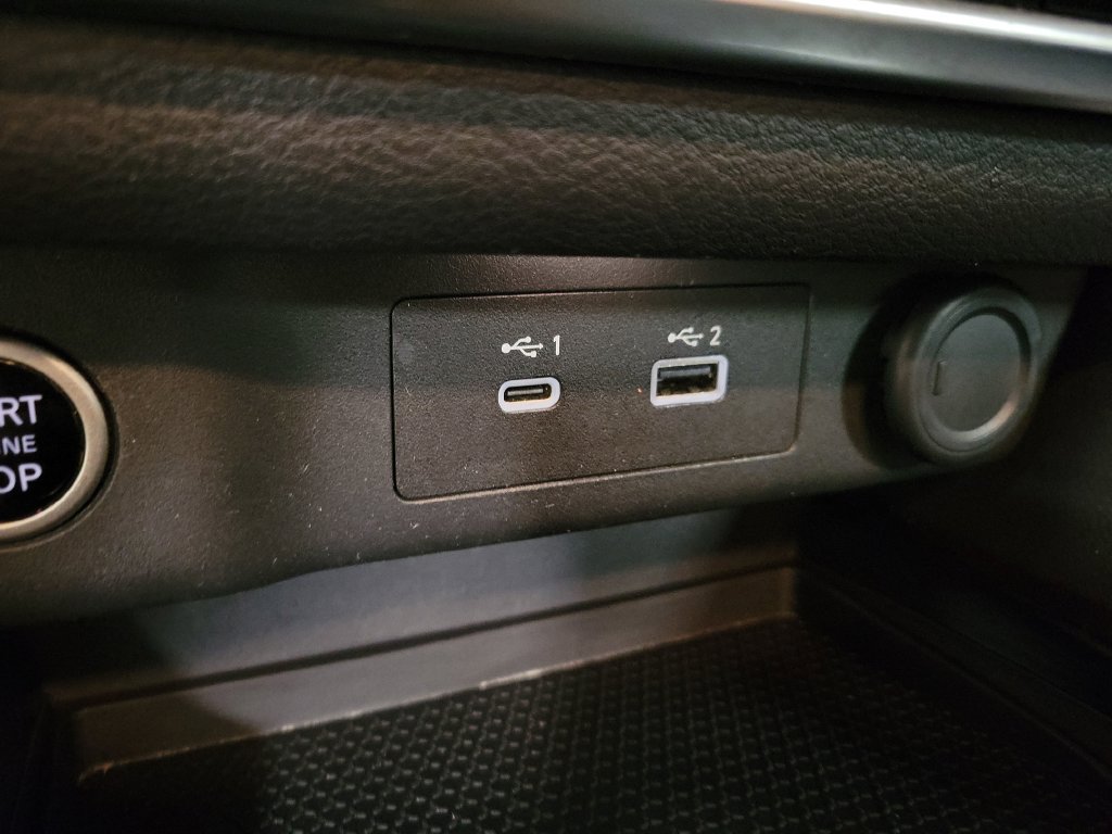 Used 2021 Nissan Rogue SV AWD/4WD image 18