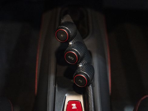 Used 2019 Ferrari 488 Pista Coupe RWD image 49