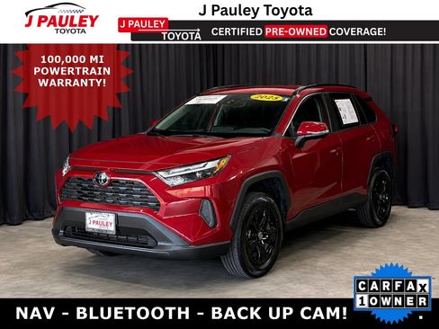 Used 2025 Toyota RAV4 XLE FWD image 1
