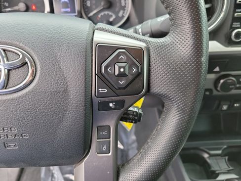 Used 2022 Toyota Tacoma SR5 image 23