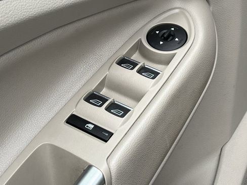 Certified 2017 Ford Escape Titanium image 14