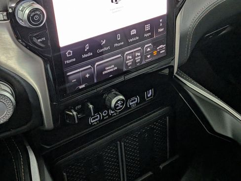 Used 2025 RAM 1500 Tungsten w/ Towing Technology Group AWD/4WD image 29