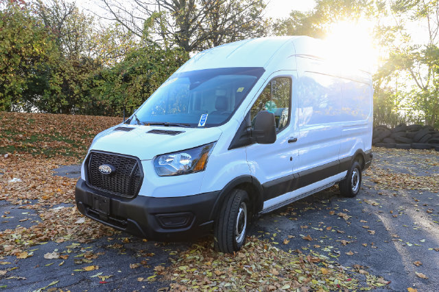 Used 2026 Ford Transit 250 148 High Roof RWD image 5