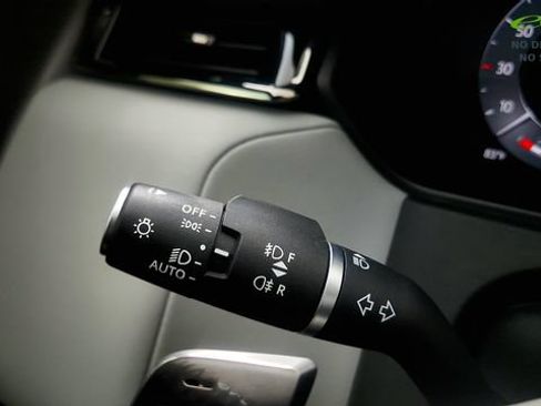 Used 2024 Land Rover Range Rover Velar Dynamic SE AWD/4WD image 59