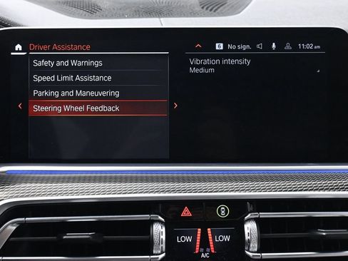 Used 2023 BMW X5 xDrive40i w/ Executive Package AWD/4WD image 39