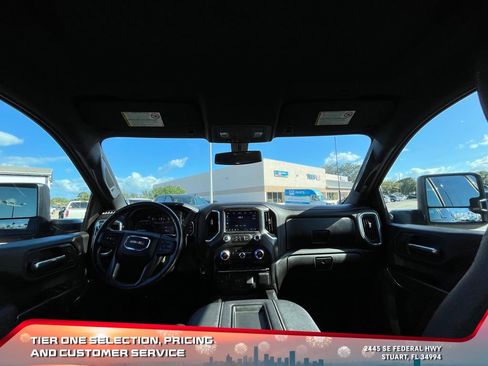 Used 2022 GMC Sierra 2500 AT4 image 14