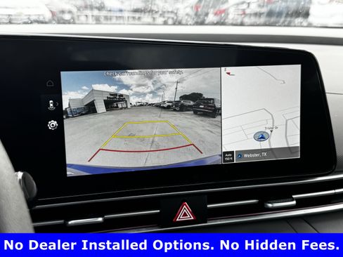 Used 2024 Hyundai Elantra SEL FWD image 17