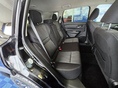 Used 2025 Nissan Rogue SV image 23