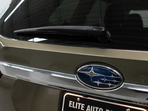 Used 2024 Subaru Ascent Touring AWD/4WD image 46