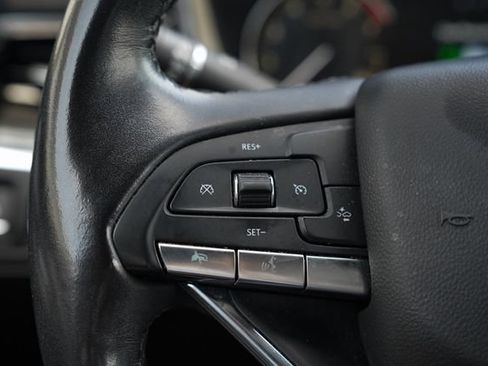 Used 2023 Cadillac XT6 Luxury FWD image 30