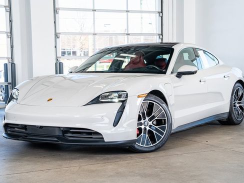 Used 2021 Porsche Taycan 4S image 2