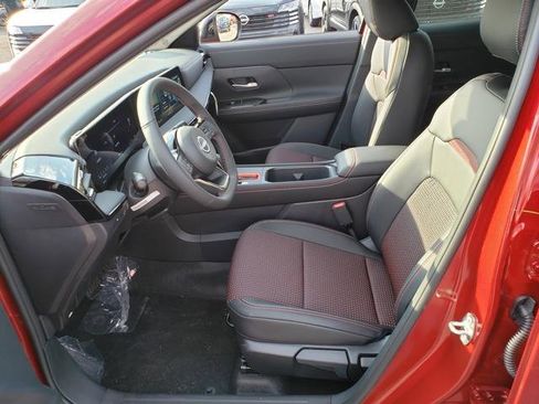 New 2026 Nissan Kicks SR w/ Cold Weather Package image 11