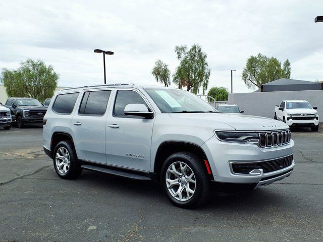 Used 2022 Jeep Wagoneer Series II AWD/4WD image 7