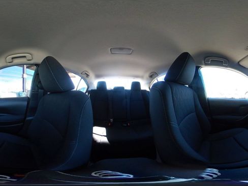 Used 2025 Toyota Corolla LE FWD image 42