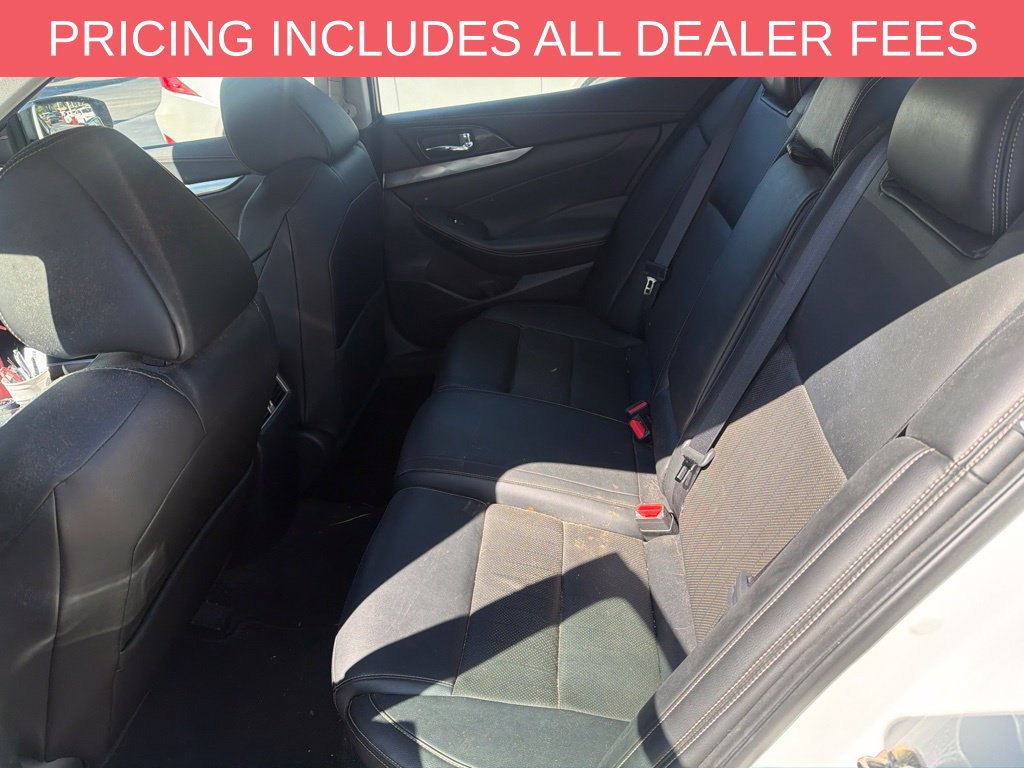 Used 2019 Nissan Maxima 3.5 SV w/ Floor Mat Group FWD image 8