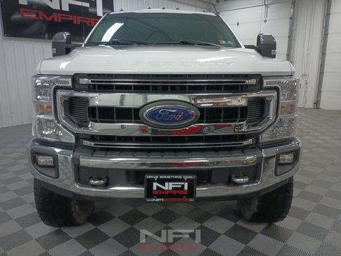 Used 2020 Ford F250 XLT w/ XLT Premium Package AWD/4WD image 4