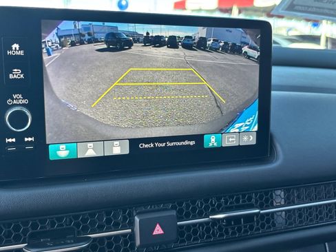 Used 2025 Honda HR-V EX-L image 23