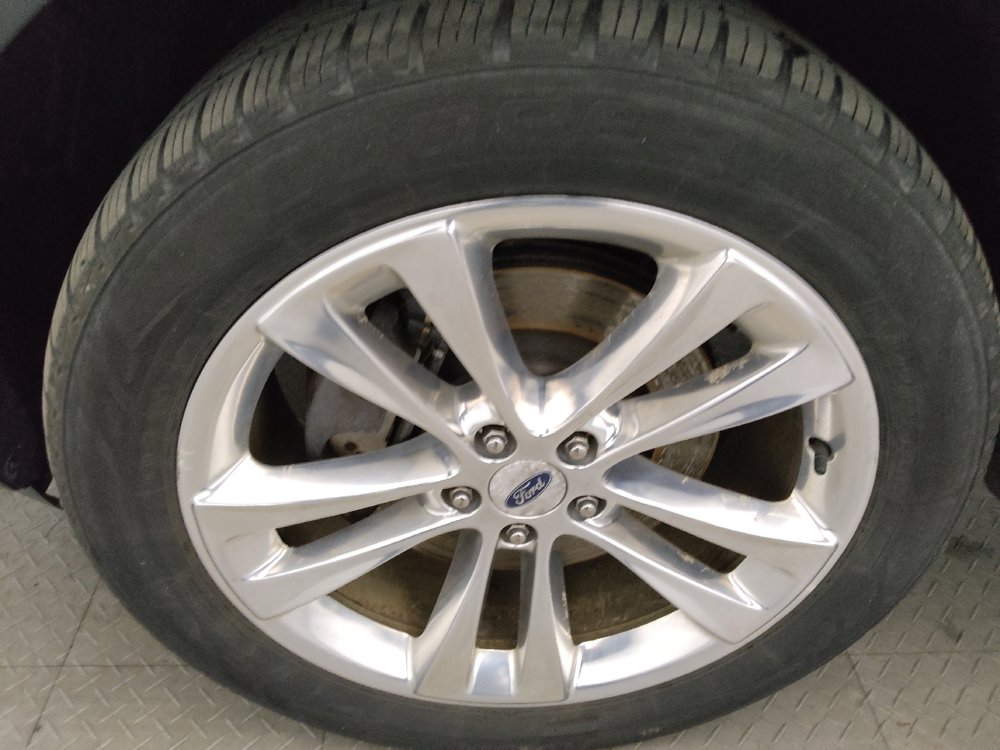 Used 2018 Ford Explorer XLT w/ Equipment Group 201A AWD/4WD image 31