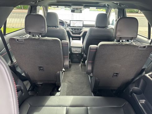 Used 2025 Ford Explorer ST w/ Sun And Sound Package image 6