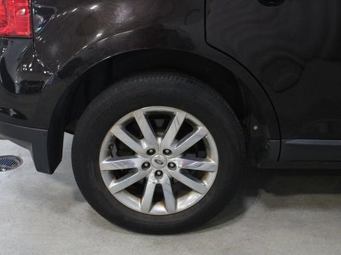 Used 2013 Ford Edge Limited AWD/4WD image 25