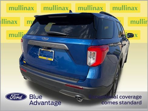 Used 2023 Ford Explorer XLT w/ Equipment Group 202A RWD image 4