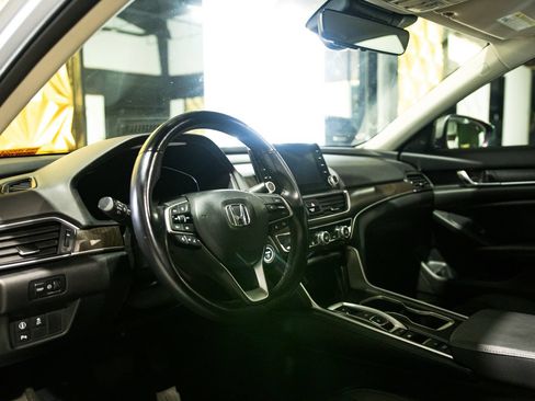 Used 2022 Honda Accord EX-L image 10