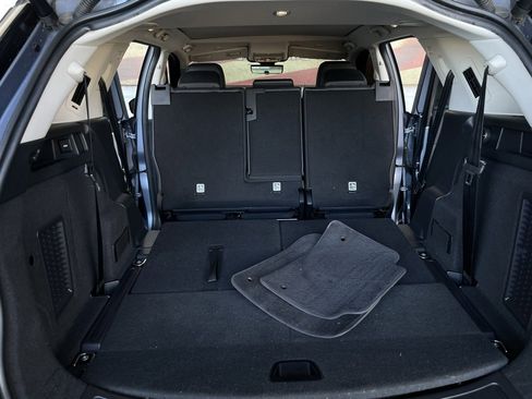 Used 2021 Land Rover Discovery Sport SE image 13