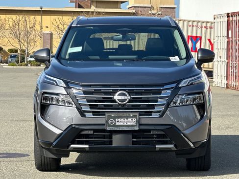 New 2026 Nissan Rogue Platinum w/ Tech Package image 6