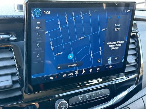 Used 2023 Ford Transit 350 XLT image 13