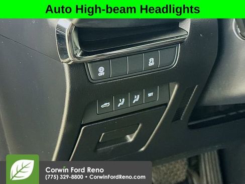 Used 2022 MAZDA MAZDA3 s image 10