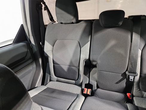 Used 2021 Ford Bronco 4-Door image 12