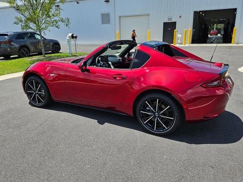 New 2025 MAZDA MX-5 Miata RF Grand Touring image 3