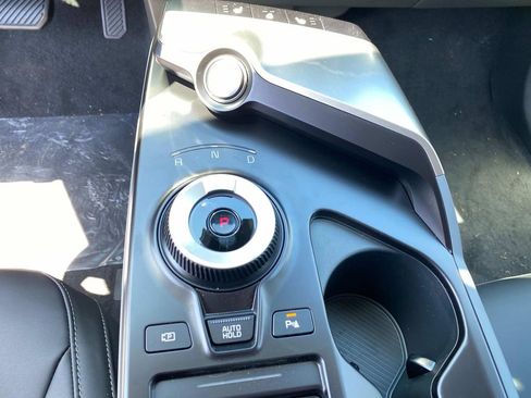 New 2025 Kia EV6 Light w/ Light LR Technology Package image 10