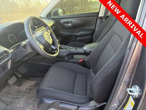 Used 2025 Honda HR-V LX image 10