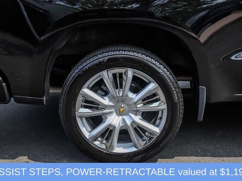 Used 2025 Chevrolet Silverado 1500 High Country w/ High Country Premium Package AWD/4WD image 6