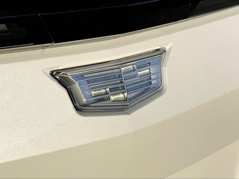 New 2025 Cadillac Lyriq Sport AWD/4WD image 30
