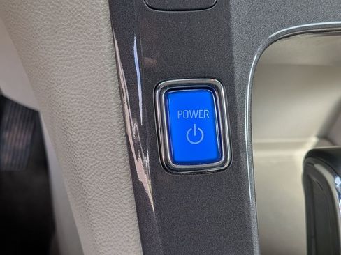 Used 2014 Chevrolet Volt Premium w/ Premium Trim Package FWD image 24