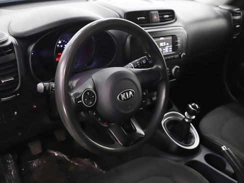 Used 2017 Kia Soul image 20