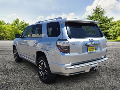 Used 2014 Toyota 4Runner Limited image 5