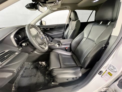 Used 2023 Subaru Outback Touring AWD/4WD image 22