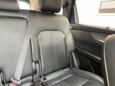 Used 2025 MAZDA CX-70 3.3 Turbo w/ Preferred Package image 38