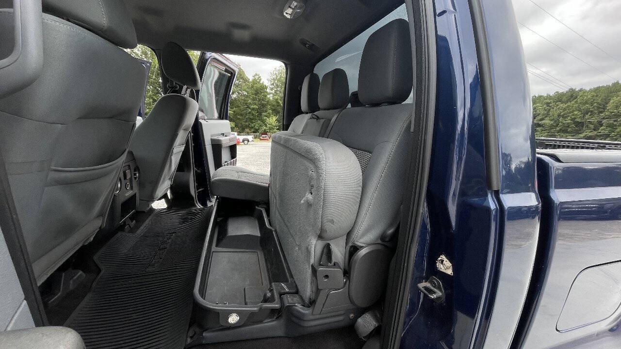 Used 2011 Ford F350 XLT w/ XLT Appearance Pkg AWD/4WD image 16