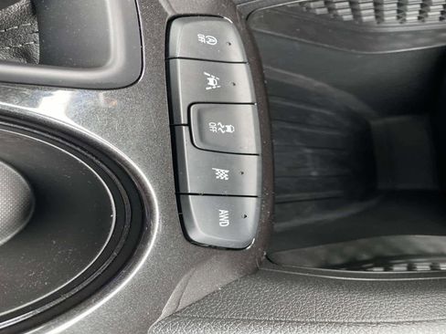 Used 2024 Chevrolet TrailBlazer LT w/ Driver Confidence Package image 29