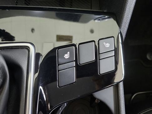 Certified 2023 Kia Sportage EX FWD image 18