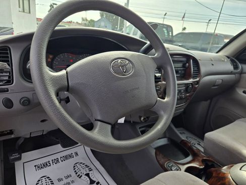 Used 2003 Toyota Sequoia SR5 RWD image 11