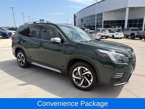 Used 2024 Subaru Forester Touring w/ Convenience Package AWD/4WD image 2